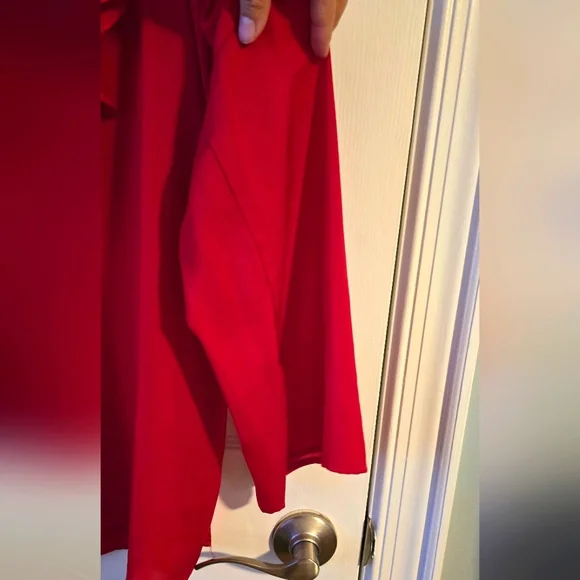 RAFAELLA Red V-neck ruffle Blouse Size XL - Picture 6 of 7